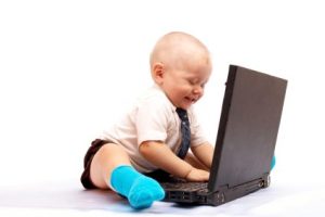 Look mommy, I can do social!